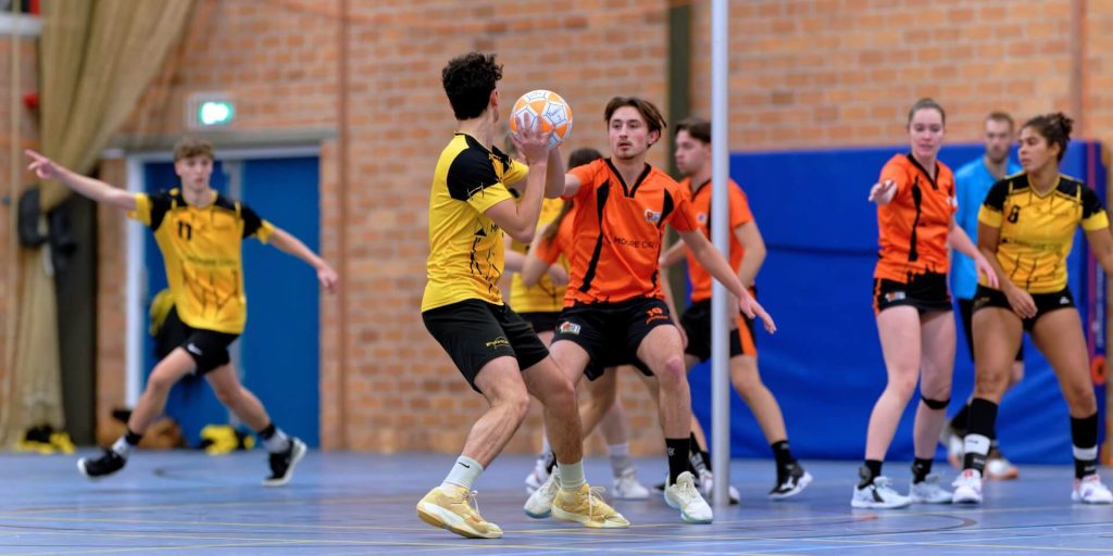 Update zaalprogramma voor senioren en jeugd!